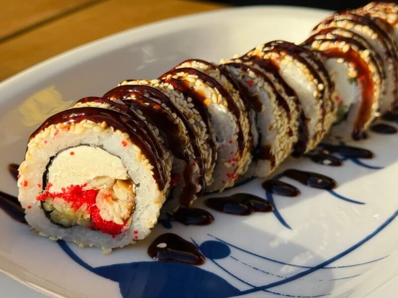 Унагі кунжут рол